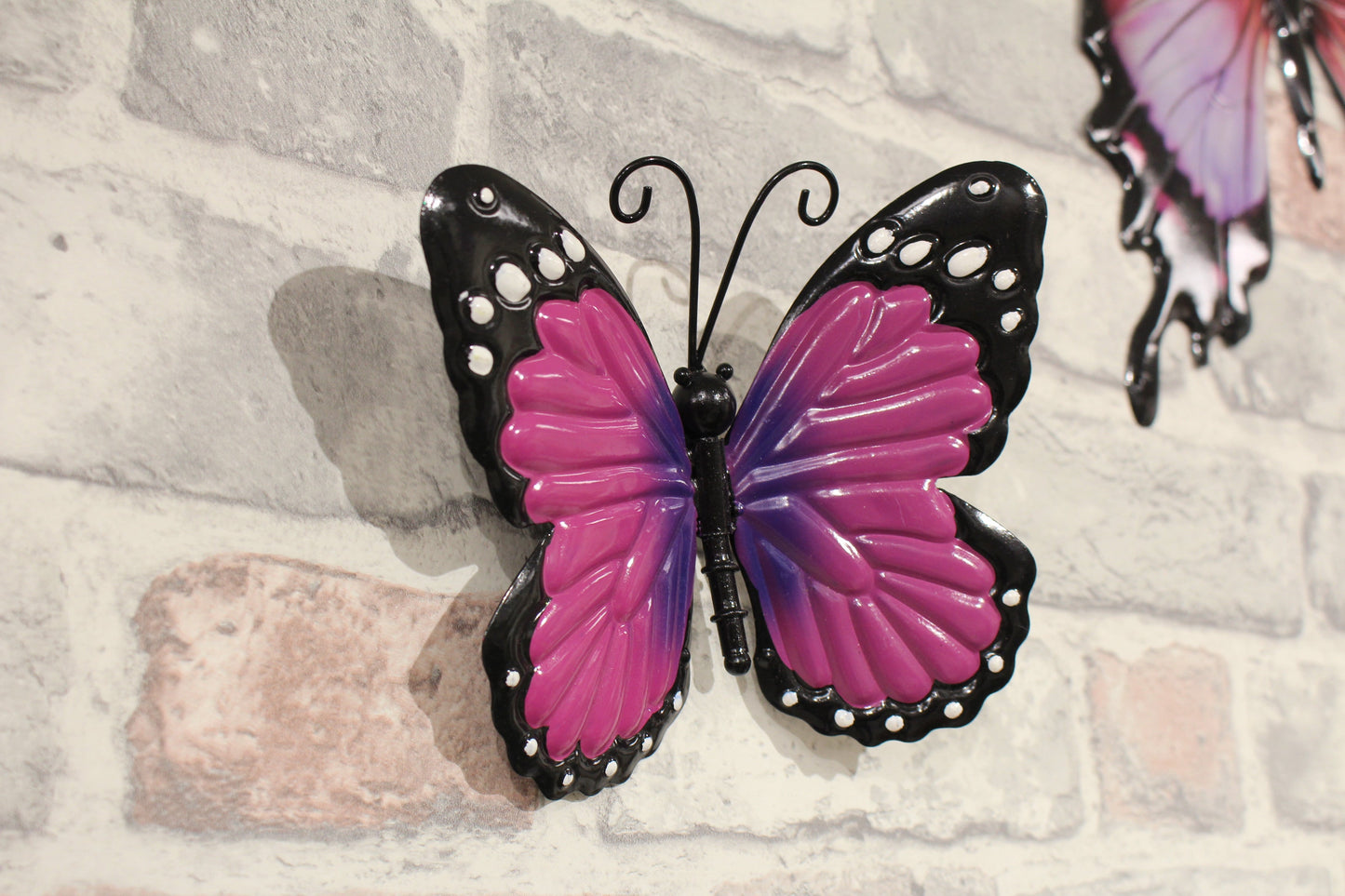 Papillon en métal rouge orange bleu violet