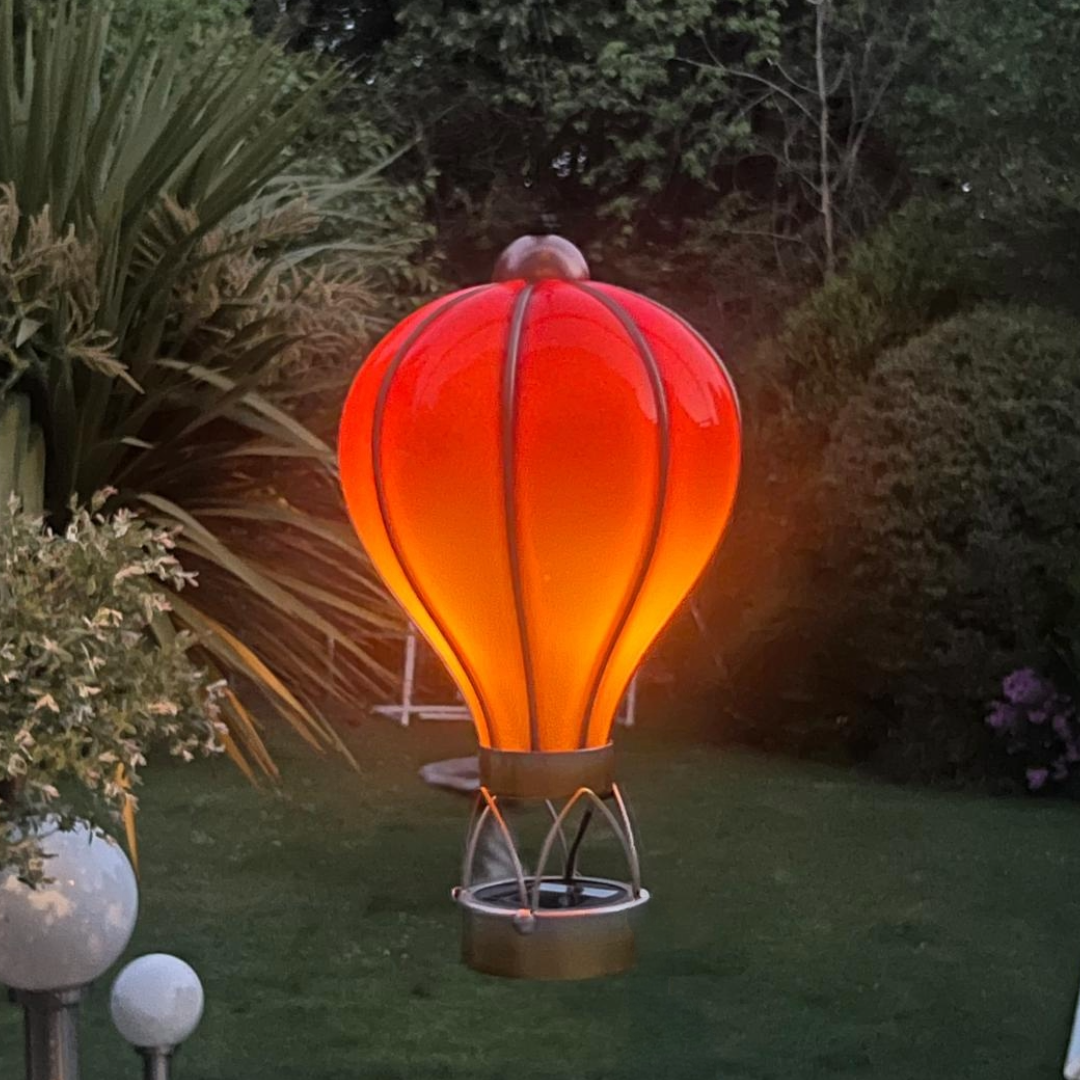 Montgolfière solaire rouge flamme – Lampe LED suspendue d'extérieur pour décoration de jardin, terrasse et porche