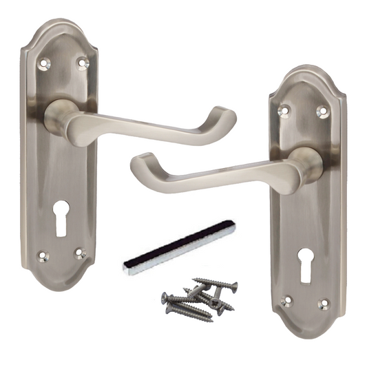Poignée de porte Ashford avec serrure à clé et levier à défilement - Satin