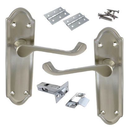 Poignée de porte Ashford à loquet interne et levier à défilement - Pack loquet et charnière satinés