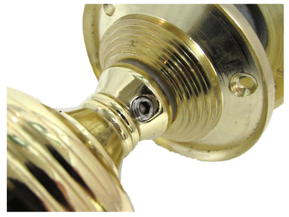 Boutons de porte cannelés à mortaise robustes - Laiton poli 64 mm