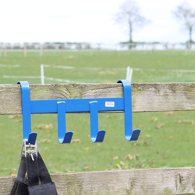 Cintre pratique Perry Equestrian Stable - Quatre crochets