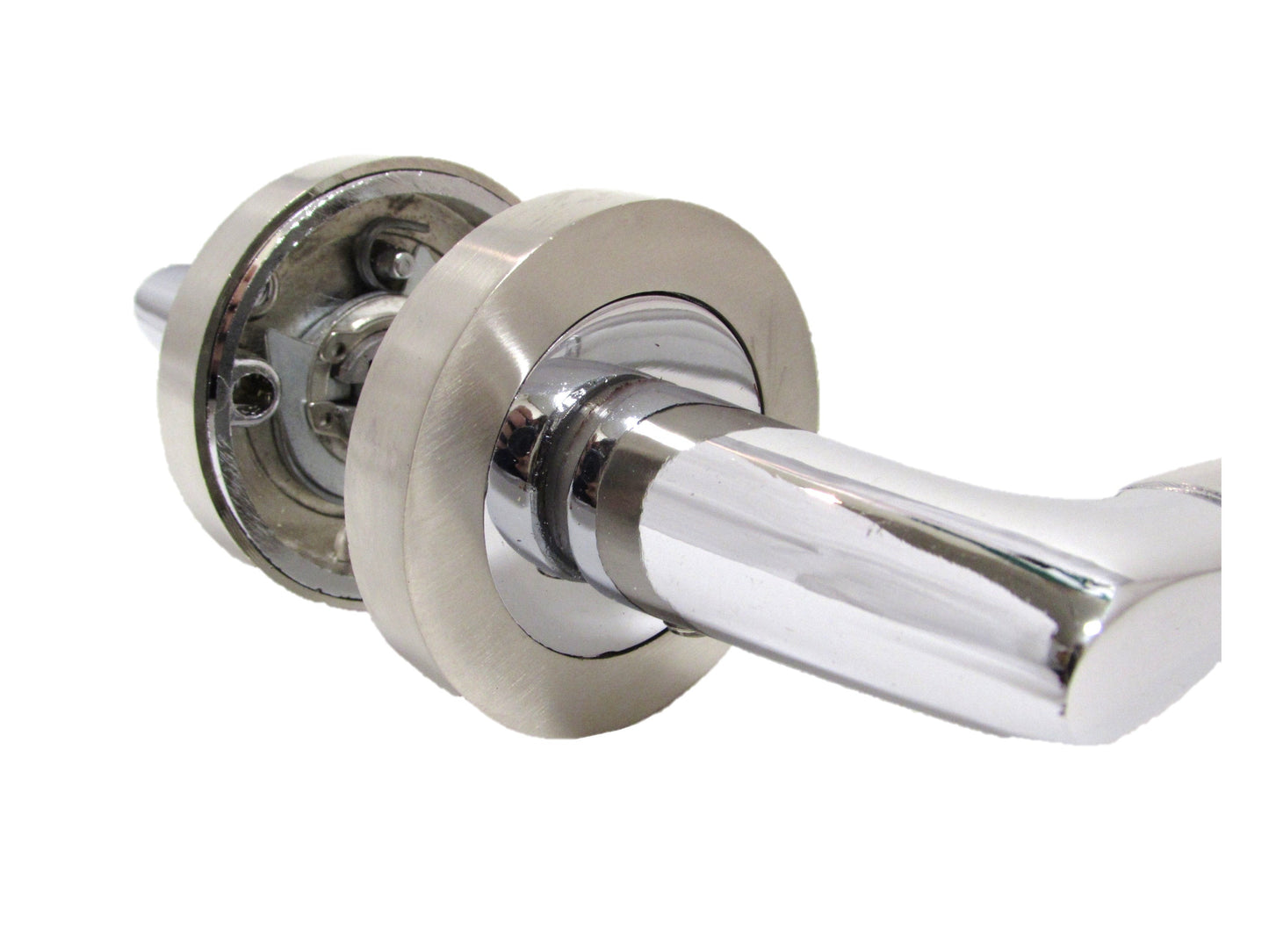 Poignée de porte ronde style Indiana avec loquet et rosace en chrome nickel satiné