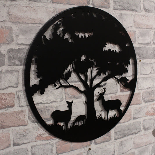 Décoration murale ronde en métal représentant une famille de cerfs – Bronze noir