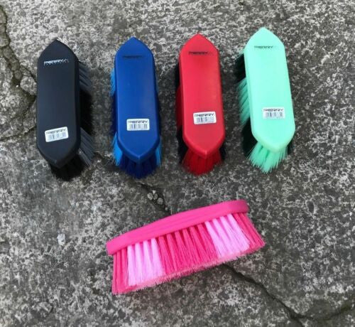 Brosses de toilette colorées Perry Equestrian à poils de 40 mm pour chevaux et poneys