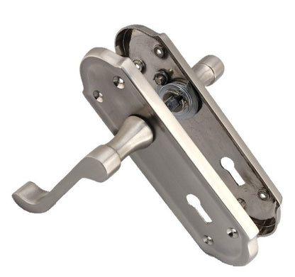 Poignée de porte Ashford avec serrure à clé et levier à défilement - Pack de serrures à clé satinées