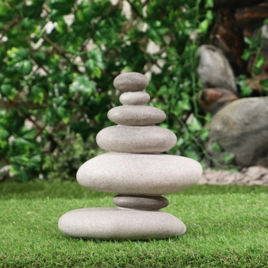 Cairn de pierre, sculpture en résine, pile de 7 pierres d'équilibre, sculpture zen, décoration de jardin, ornement de spa de paix